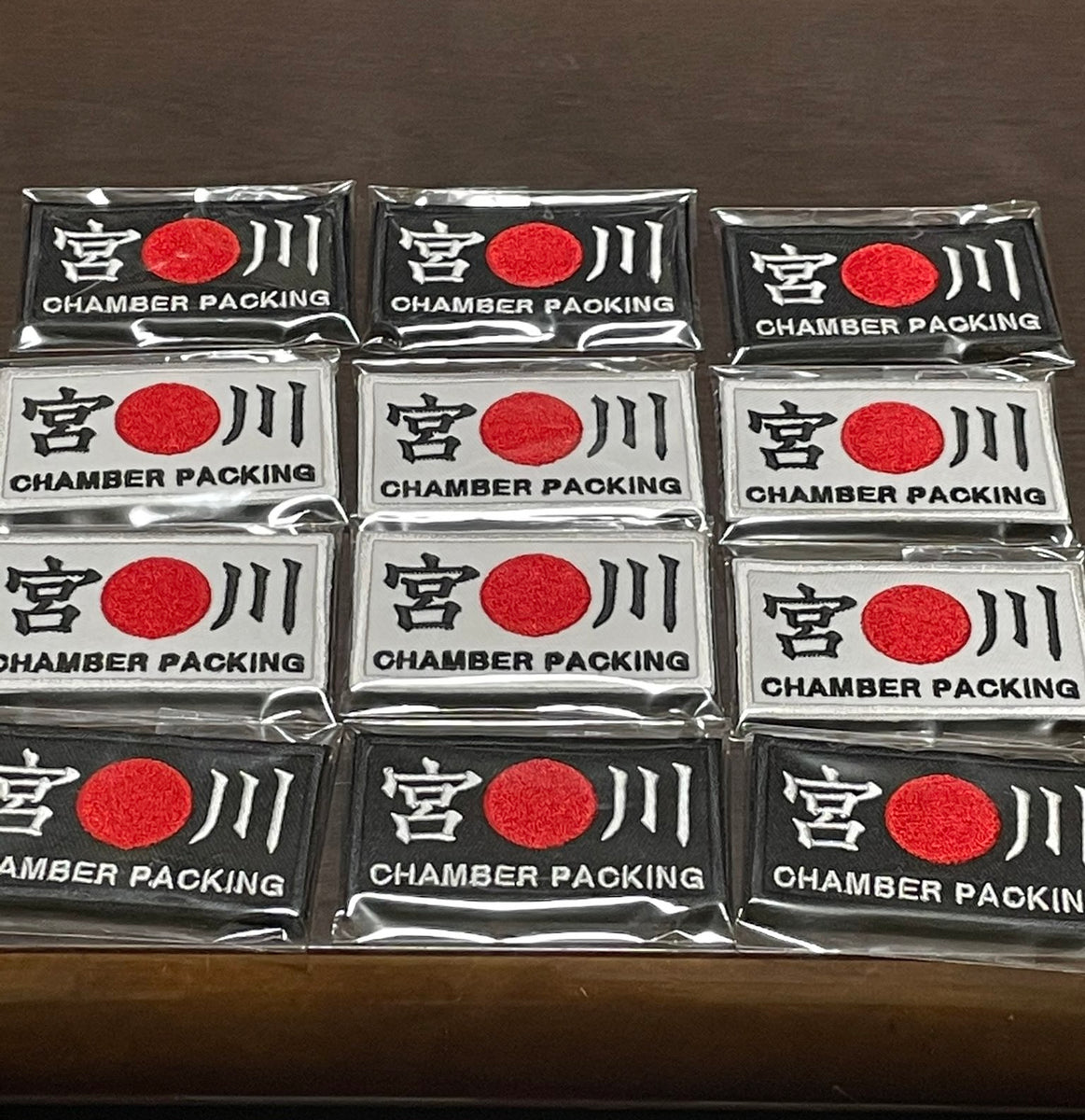 宮川オリジナル パッチ （白バージョン）ベルクロ仕様 – 株式